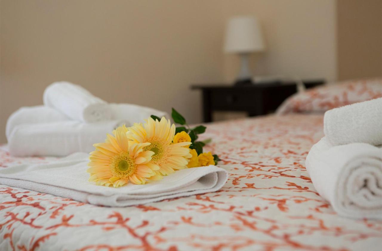 B&B Piazza Vittorio ตราปานี ภายนอก รูปภาพ
